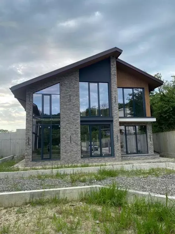 Дом в Краснодарский край, Сочи городской округ, с. Черешня ул. ... - Фото 1