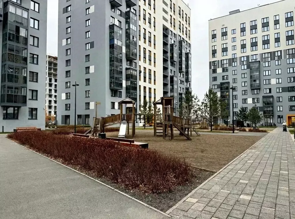 1-к кв. Свердловская область, Екатеринбург ул. Чемпионов, 15 (38.8 м) - Фото 1