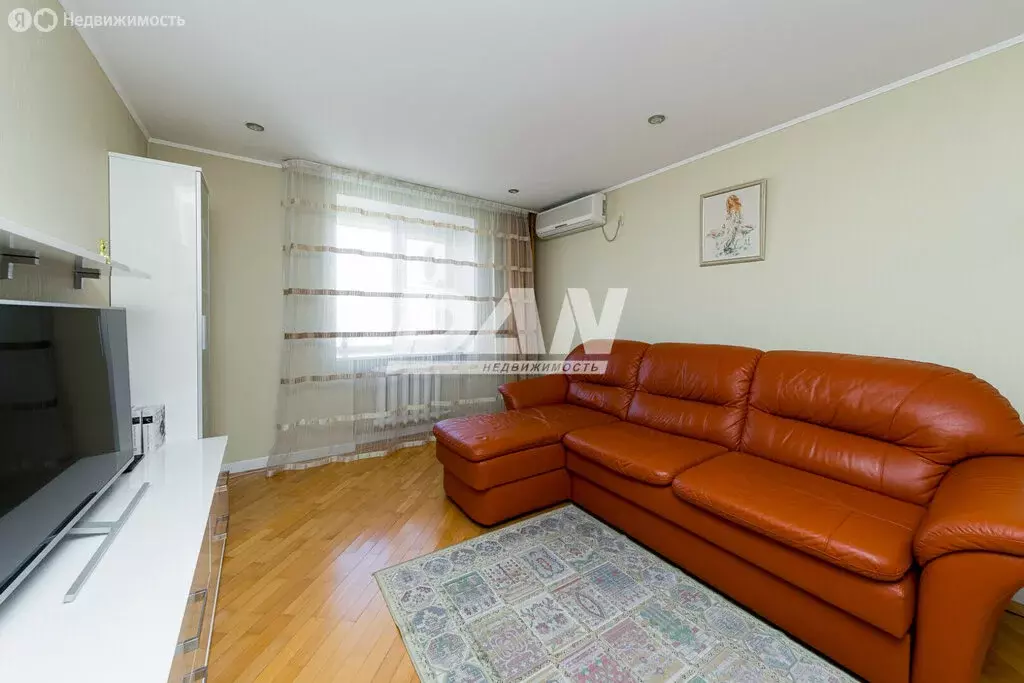 3-комнатная квартира: Челябинск, Российская улица, 266 (80 м) - Фото 1