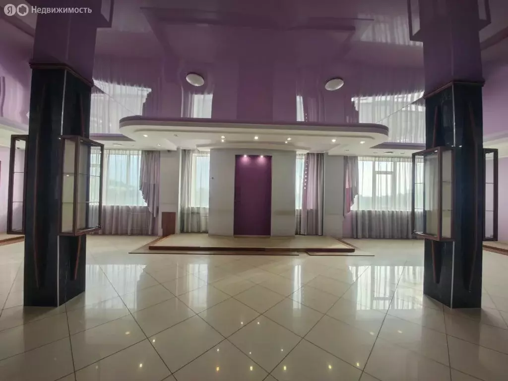 Помещение свободного назначения (402.5 м) - Фото 1