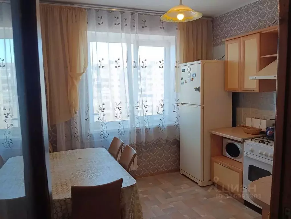 3-к кв. Саратовская область, Саратов Волгоградская ул., 18 (64.0 м) - Фото 1