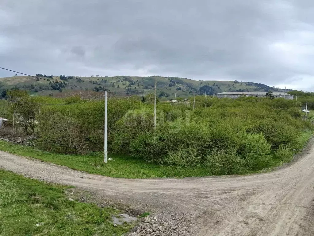 Участок в Сахалинская область, Южно-Курильский городской округ, с. ... - Фото 0