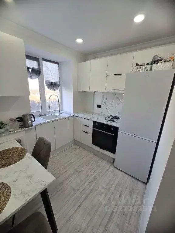 2-к кв. Оренбургская область, Орск Новый город мкр, просп. Ленина, 87 ... - Фото 2