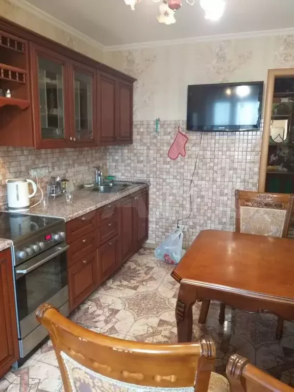 2-к. квартира, 64 м, 7/15 эт. - Фото 0