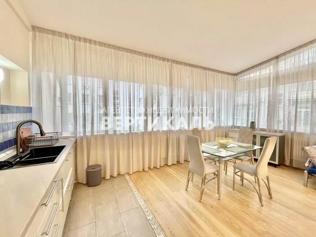 3-к кв. Москва ул. Арбат, 43С3 (150.0 м) - Фото 1