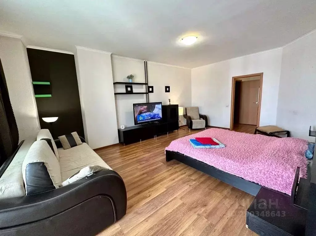 1-к кв. Тюменская область, Тюмень Комсомольская ул., 75 (56.0 м) - Фото 2