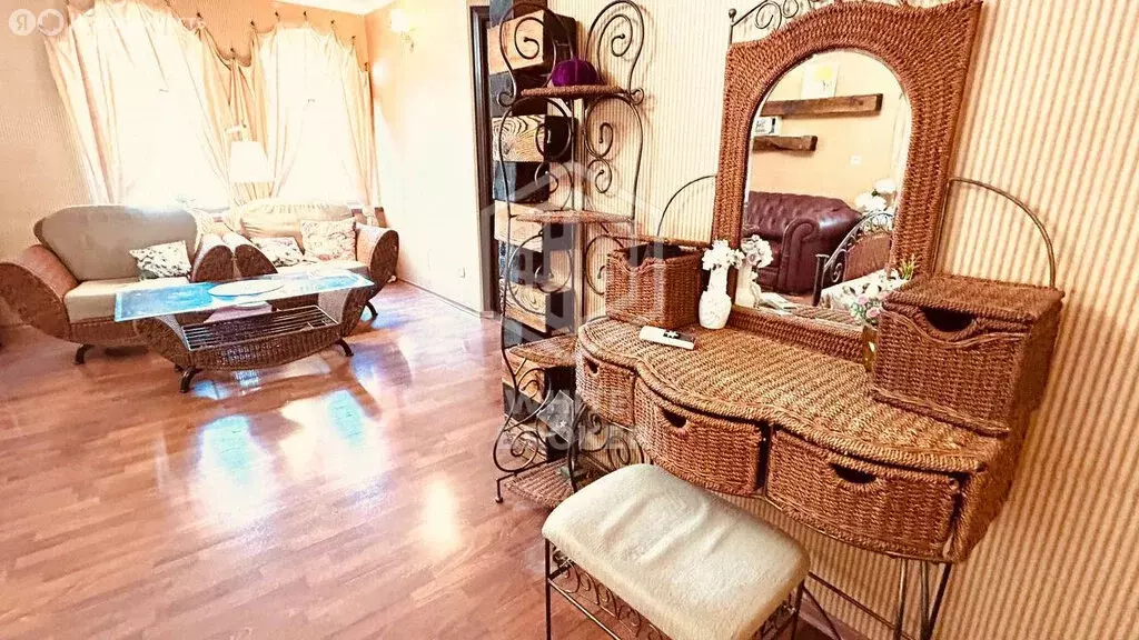 1-комнатная квартира: Алупка, улица Фрунзе, 1А (45 м) - Фото 1