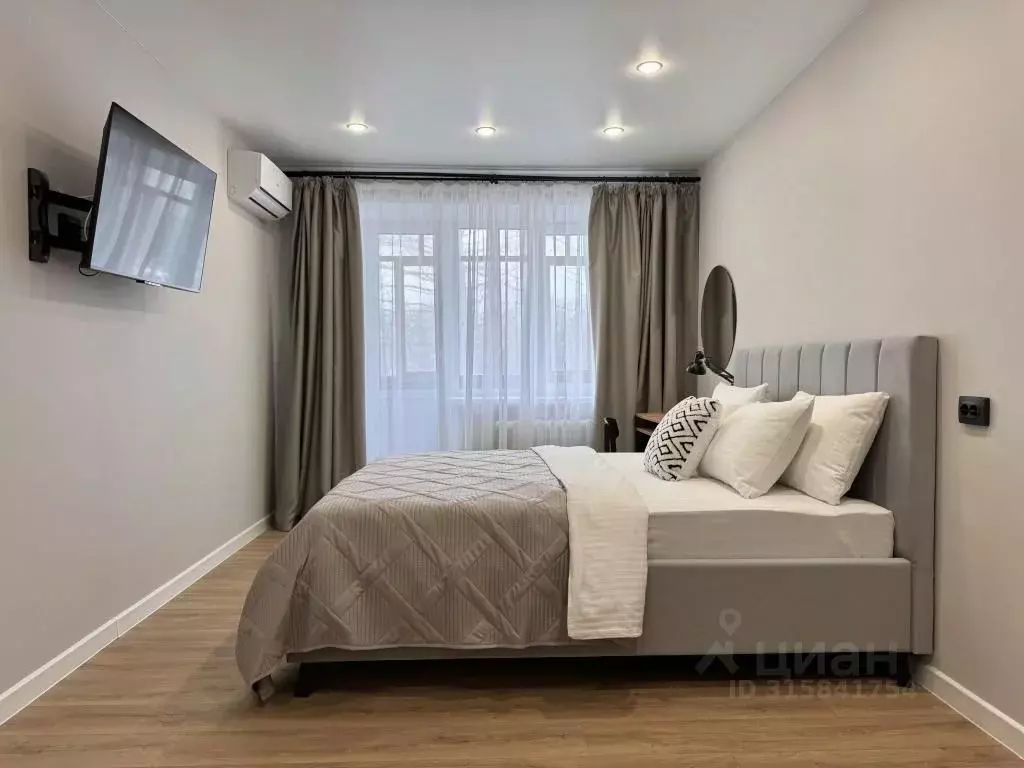 1-к кв. Татарстан, Зеленодольск ул. Гагарина, 2 (32.0 м) - Фото 1