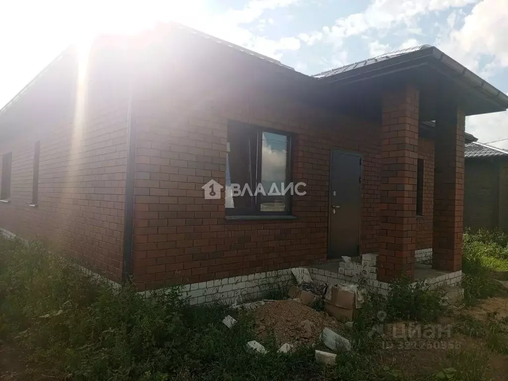 Дом в Воронежская область, с. Новая Усмань, Соловьиный мкр  (110 м) - Фото 1