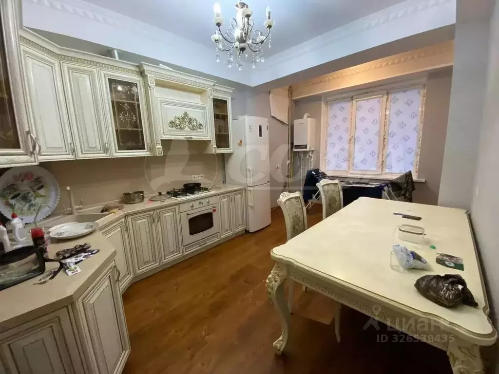 2-к кв. Дагестан, Махачкала ул. Башкирская, 1 (80.0 м) - Фото 1