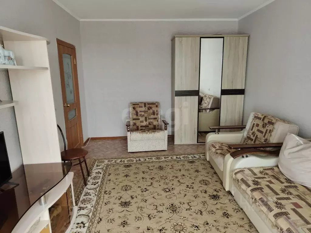 1-к кв. Омская область, Омск ул. Лукашевича, 27 (37.5 м) - Фото 0