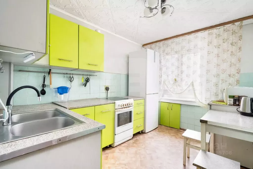 3-к кв. Новосибирская область, Новосибирск ул. Филатова, 14 (60.2 м) - Фото 0