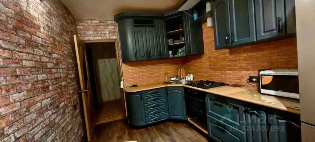 4-к кв. Белгородская область, Старооскольский городской округ, с. ... - Фото 1