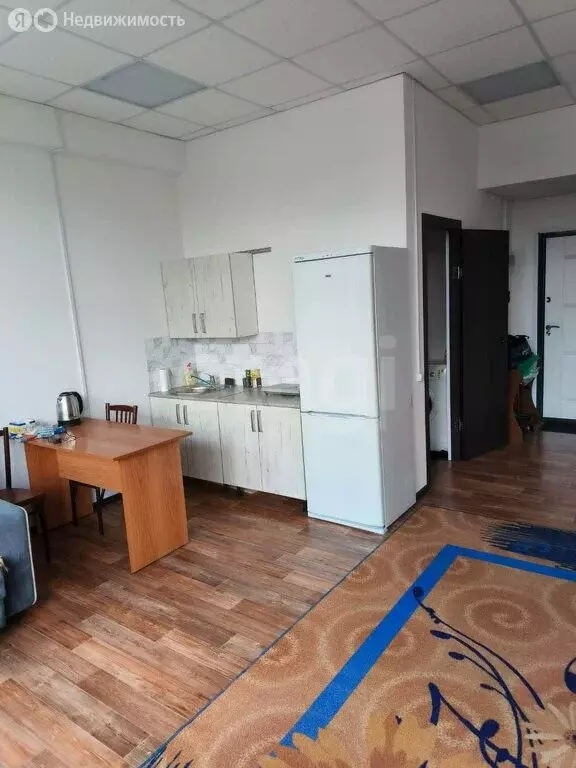 Квартира-студия: Новокузнецк, улица Климасенко, 19 (43.4 м) - Фото 0