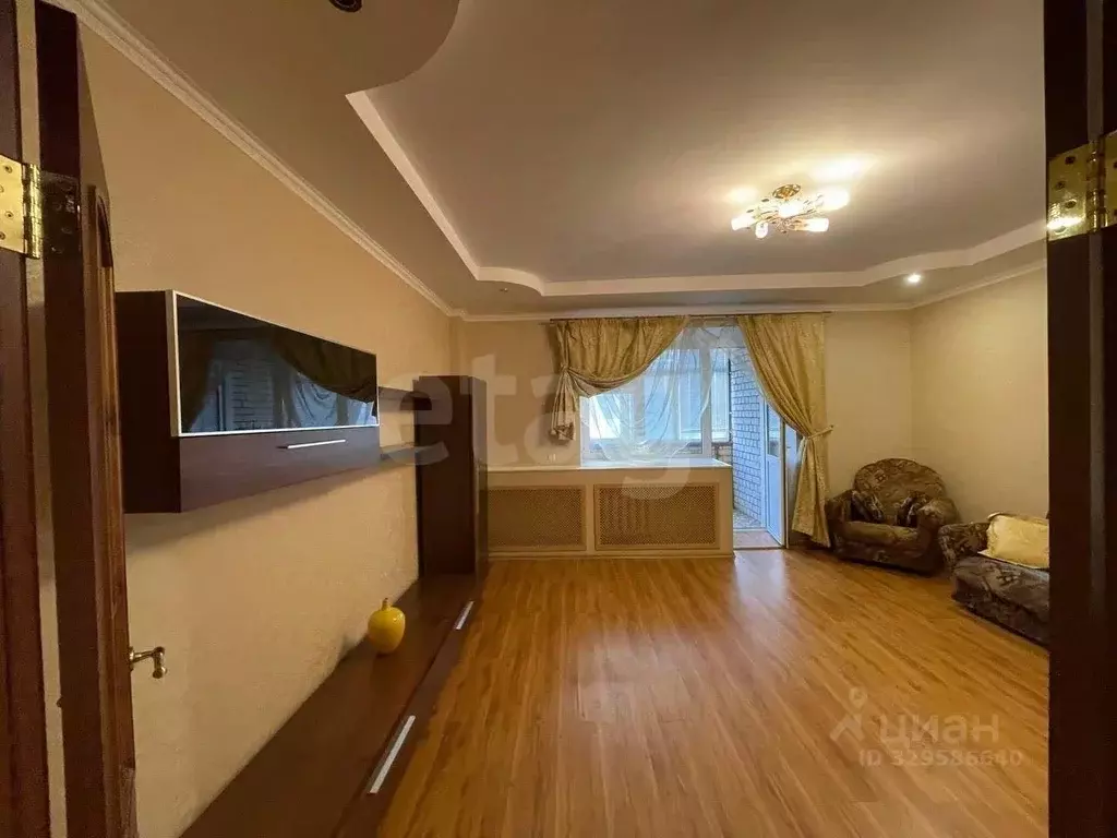 2-к кв. Татарстан, Казань ул. Восстания, 109 (70.0 м) - Фото 1