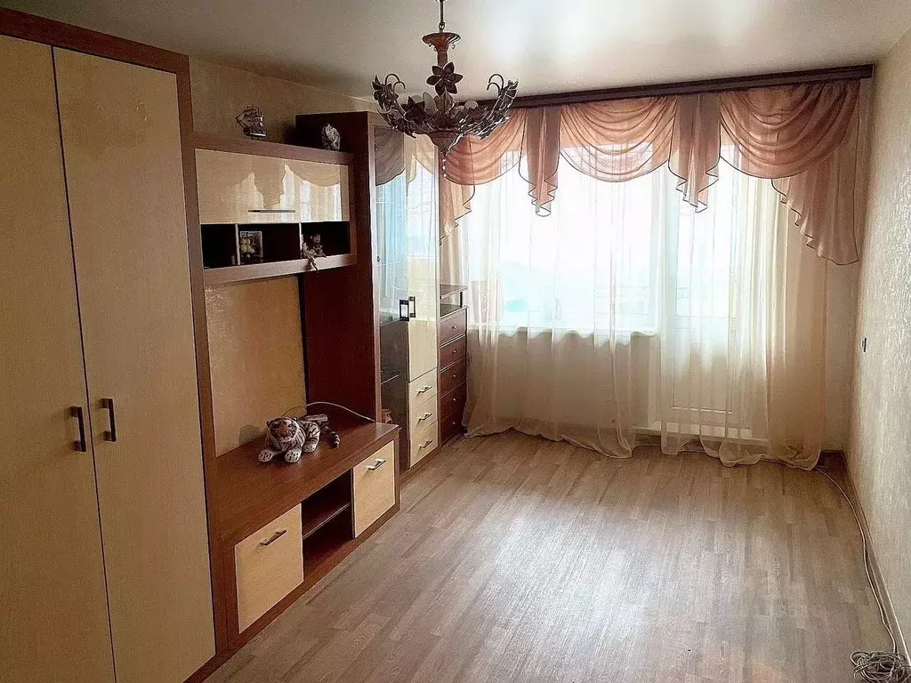 2-к кв. Кемеровская область, Новокузнецк ул. 40 лет ВЛКСМ, 110 (42.0 ... - Фото 1