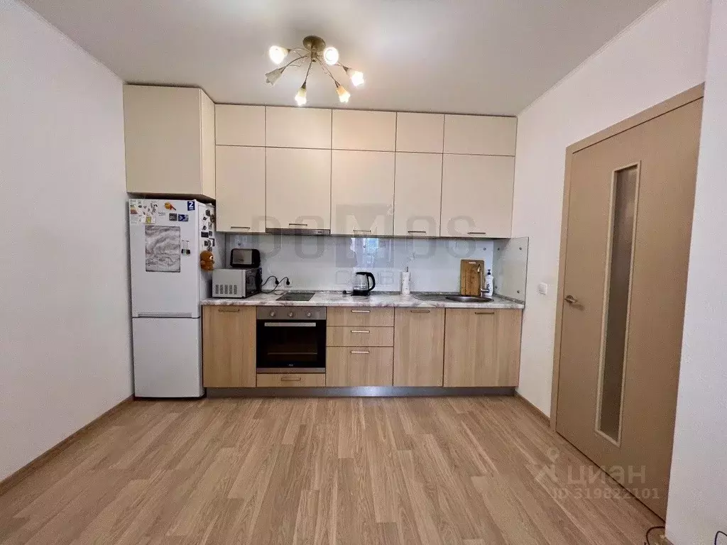 1-к кв. Свердловская область, Екатеринбург пер. Замятина, 24 (42.0 м) - Фото 1