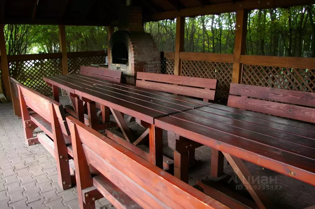 Дом в Новосибирская область, Обь Пригородная ул., 25 (400 м) - Фото 1