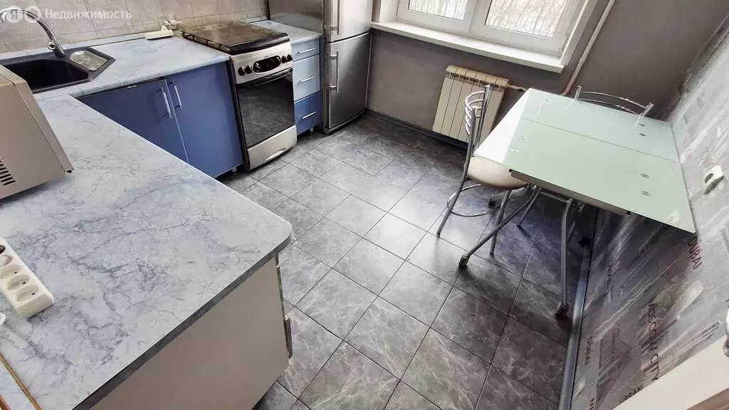 3-комнатная квартира: Смоленск, улица Гарабурды, 25 (63 м) - Фото 2