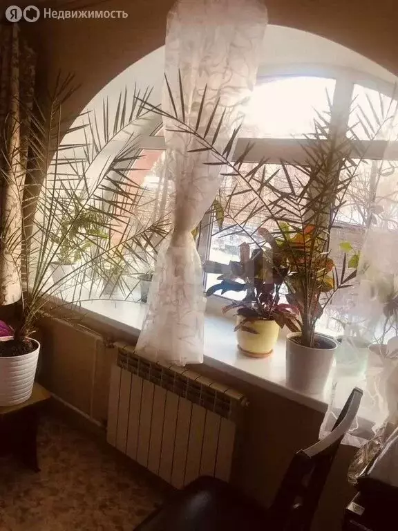 Квартира-студия: Томск, проспект Фрунзе, 18 (66.8 м) - Фото 2