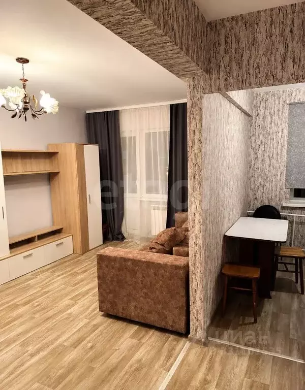 1-к кв. Иркутская область, Иркутск Советская ул., 76 (30.8 м) - Фото 1