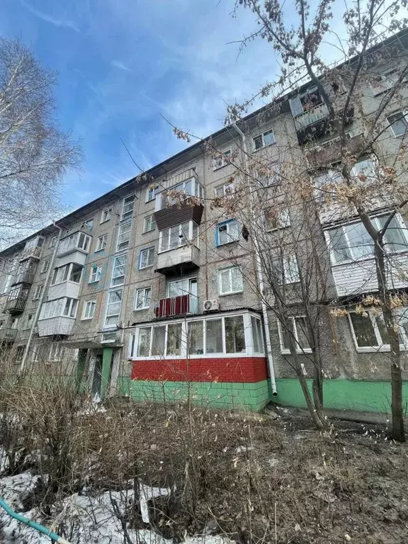 1-к кв. Омская область, Омск ул. 75-й Гвардейской Бригады, 18 (40.0 м) - Фото 0