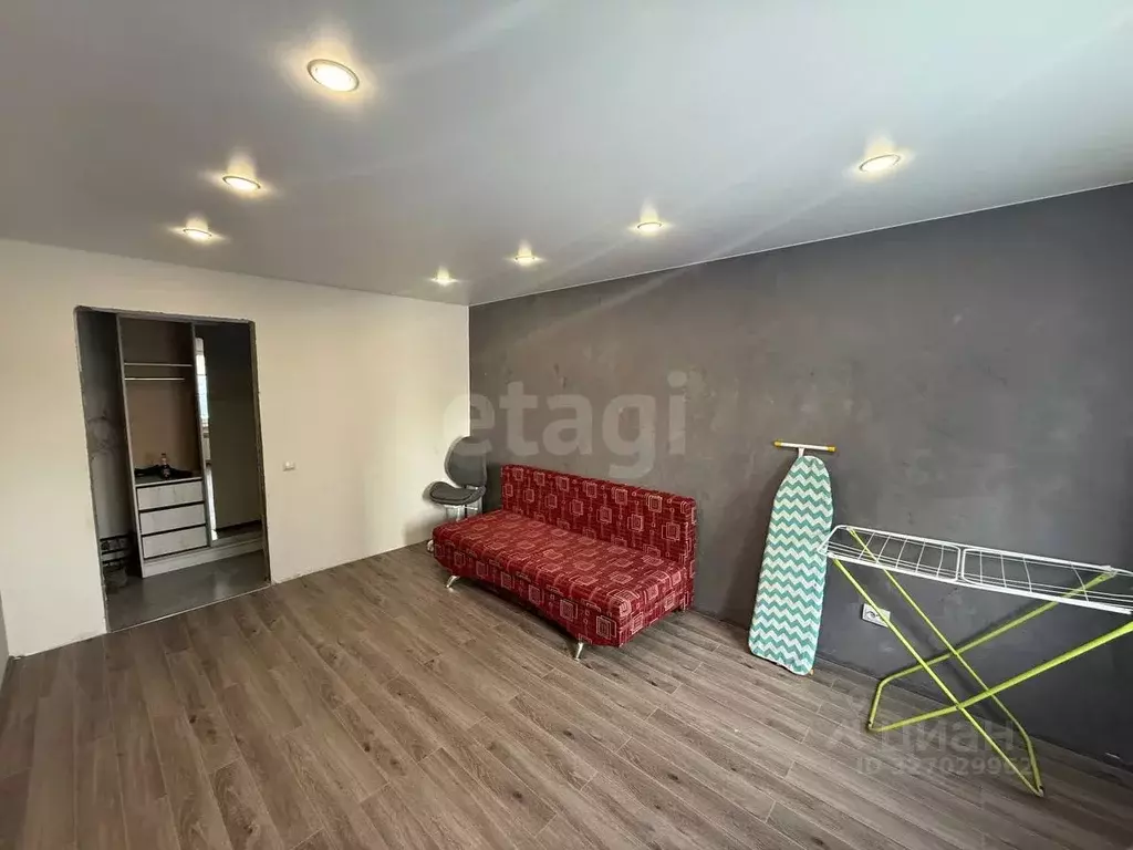 1-к кв. Тюменская область, Тюмень ул. Алексея Леонова, 36 (36.0 м) - Фото 1