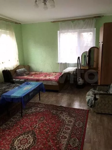 3-к. квартира, 80м, 1/1эт. - Фото 0