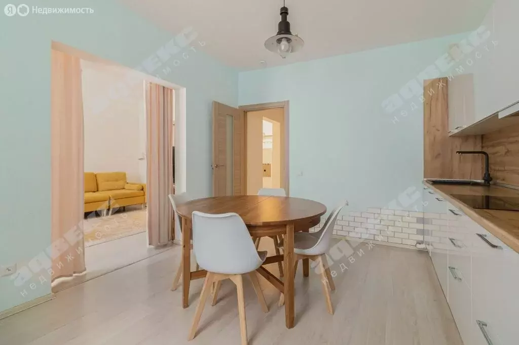 3-комнатная квартира: Санкт-Петербург, Богословская улица, 4к1 (81.3 ... - Фото 1