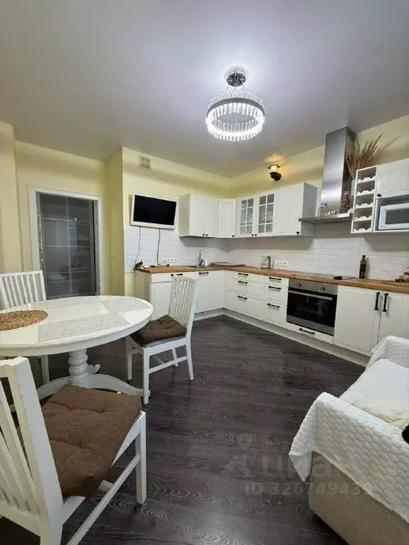 1-к кв. Москва пос. Знамя Октября, Родники мкр, 8 (57.0 м) - Фото 2