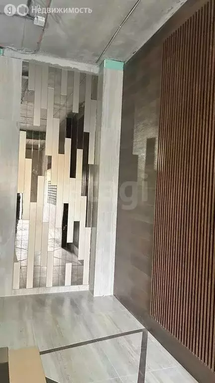 2-комнатная квартира: Владикавказ, улица Зураба Магкаева, 6 (87.2 м) - Фото 1