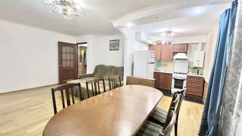 1-к кв. Татарстан, Казань ул. Саид-Галеева, 3 (62.0 м) - Фото 0