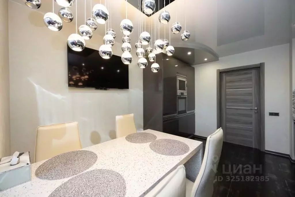 3-к кв. Амурская область, Благовещенск ул. Пушкина, 92 (93.6 м) - Фото 2