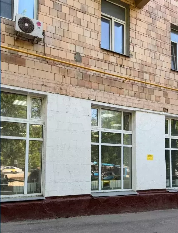Салон красоты, цветы, табак, ломбард, дом быта - Фото 0