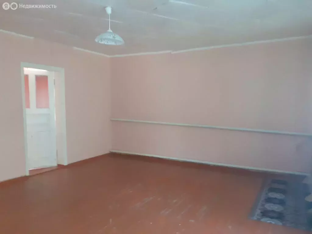 Дом в Заводской, Октябрьская улица (78 м) - Фото 0