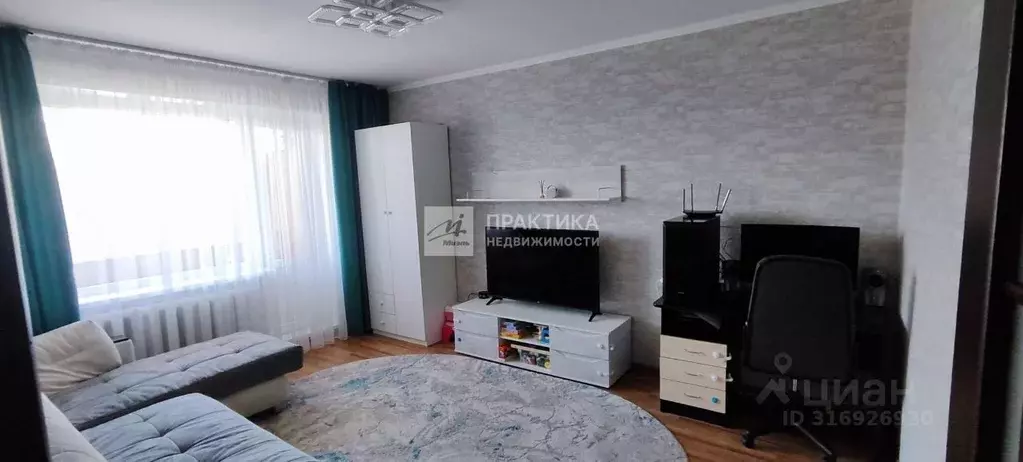 2-к кв. Татарстан, Нижнекамск просп. Мира, 61 (48.1 м) - Фото 0