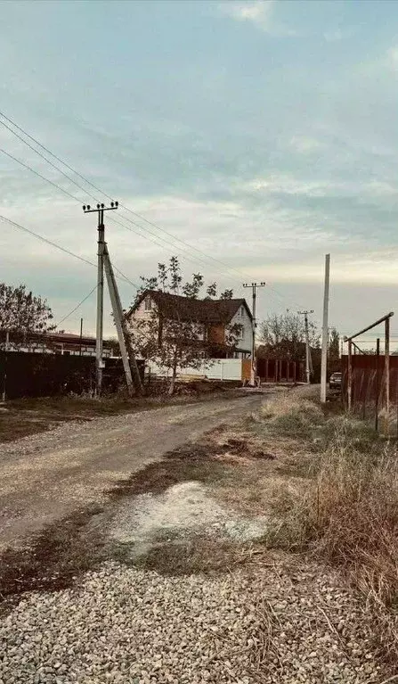 Участок в Краснодарский край, Краснодар Радуга СНТ, ул. Озерная (4.0 ... - Фото 1