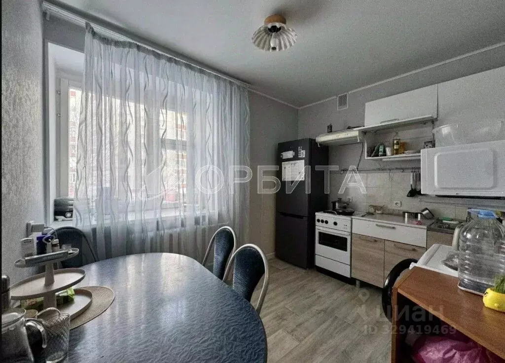 1-к кв. Тюменская область, Тюмень ул. Василия Гольцова, 26 (30.6 м) - Фото 1