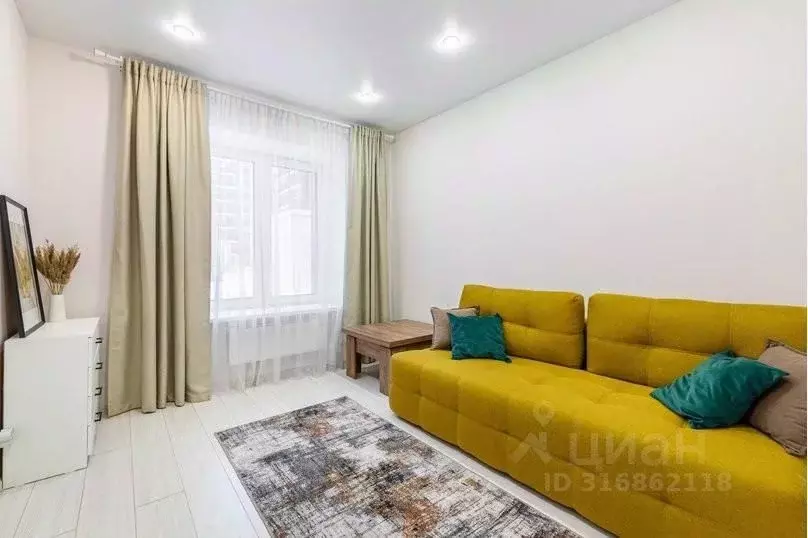 3-к кв. Татарстан, Казань ул. Разведчика Ахмерова, 7 (70.0 м) - Фото 1