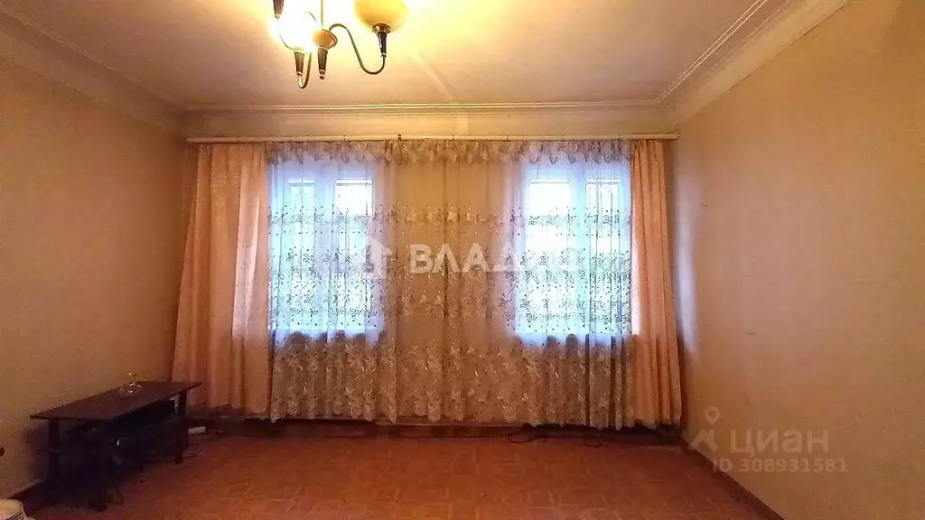2-к кв. Брянская область, Брянск ул. Пушкина, 34 (61.6 м) - Фото 1