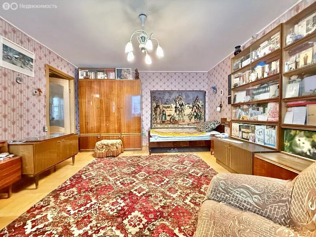 1-комнатная квартира: Санкт-Петербург, Камышовая улица, 20 (50 м) - Фото 1