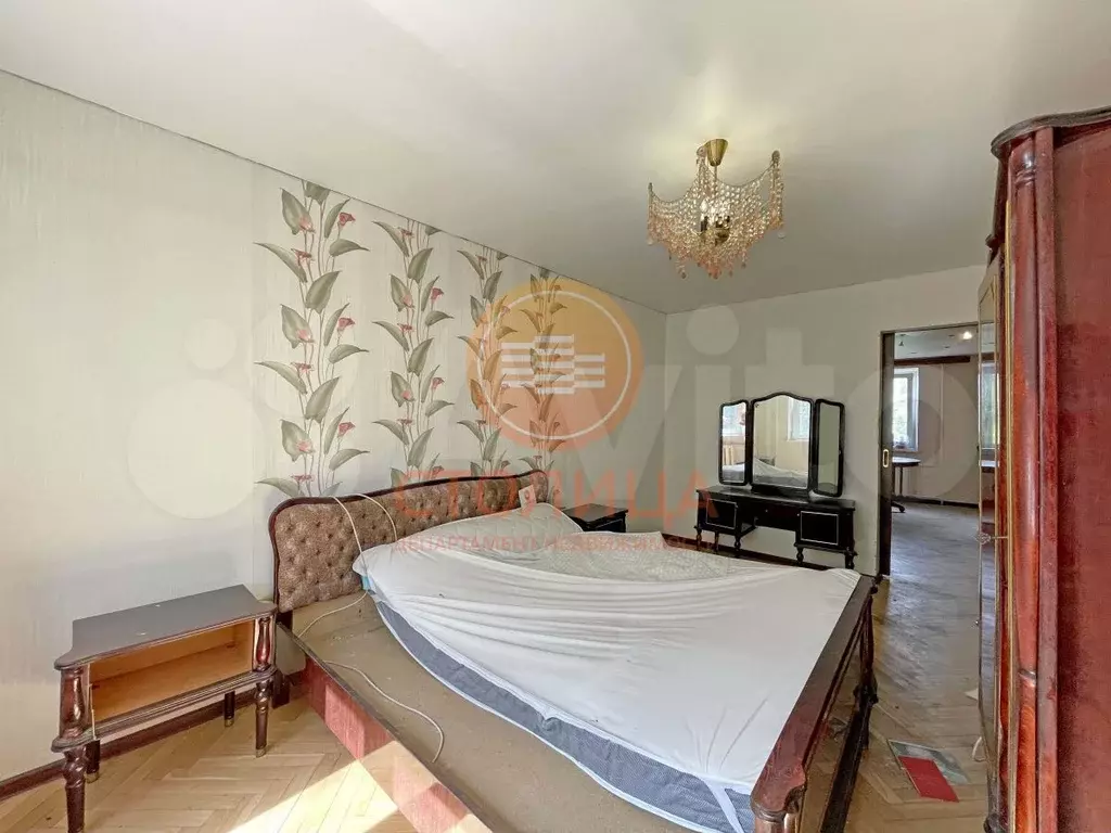 Комната 15м в 4-к, 4/9эт. - Фото 1