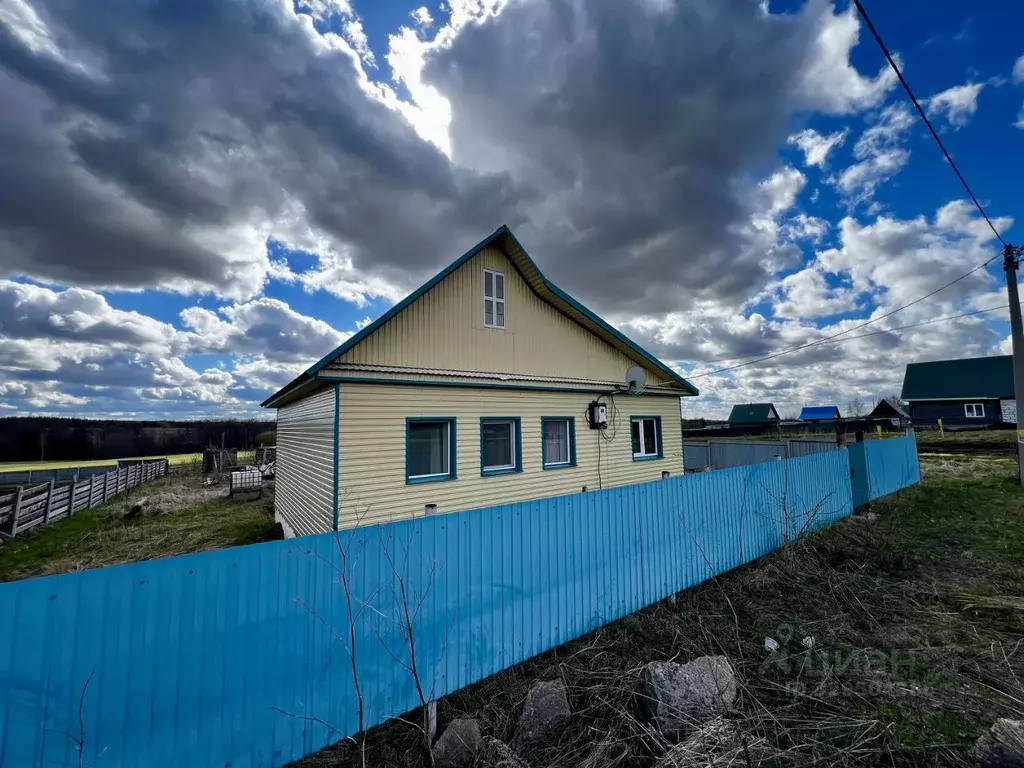 Дом в Башкортостан, Уфа городской округ, с. Старые Турбаслы ул. ... - Фото 1