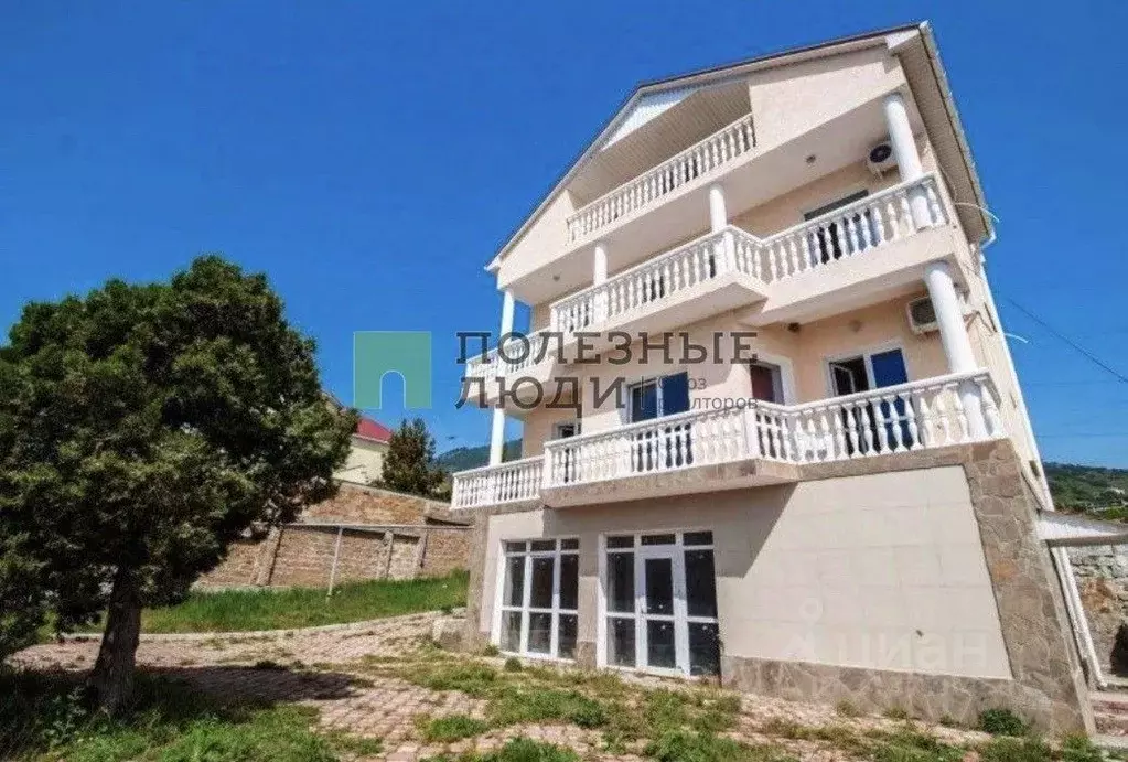 Дом в Крым, Ялта муниципальный округ, Никита пгт  (365 м) - Фото 1