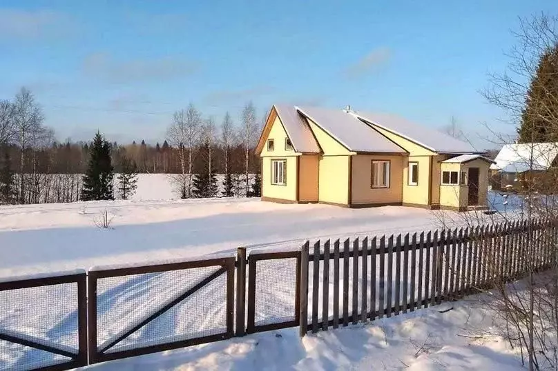 Дом в Карелия, Олонецкий район, Коткозерское с/пос, д. Кескозеро 1В ... - Фото 2