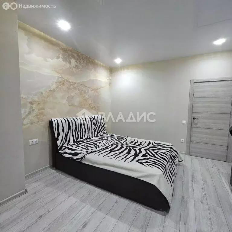 3-комнатная квартира: посёлок городского типа Голубое, Сургутский ... - Фото 1