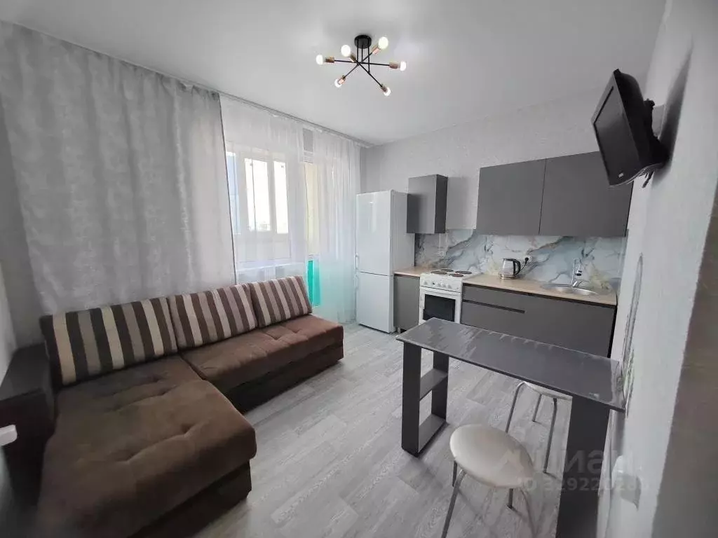 Студия Оренбургская область, Оренбург просп. Победы, 151/1 (23.0 м) - Фото 1