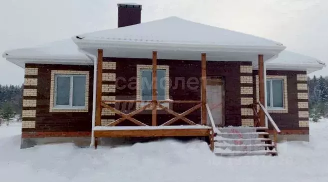 Дом в Удмуртия, Сарапульский район, д. Усть-Сарапулка ул. Вечтомова, ... - Фото 1