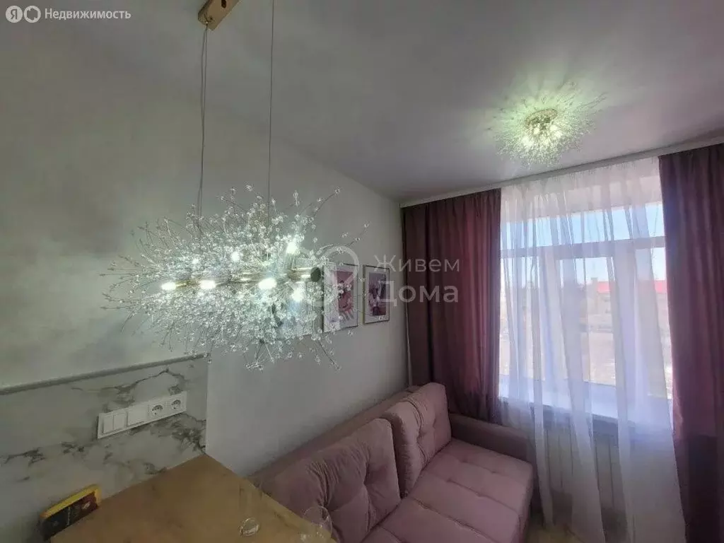 Квартира-студия: Волгоград, улица Канунникова, 11 (15 м) - Фото 1