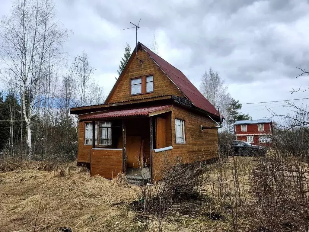 Дом в Ленинградская область, Лужский район, Мшинское с/пос, Мшинская ... - Фото 1